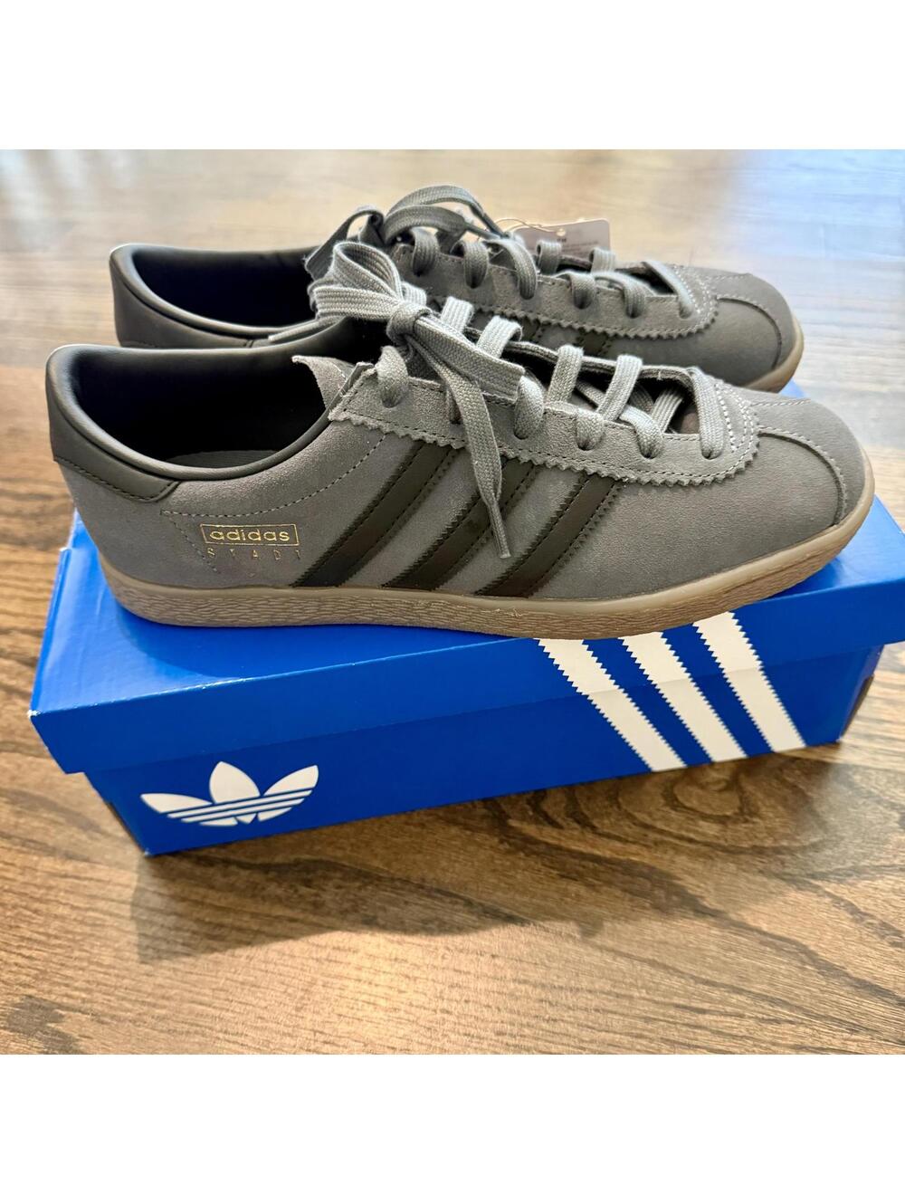 New Adidas STADT Grey/Brown/Carbon Originals Men's Size 8.5